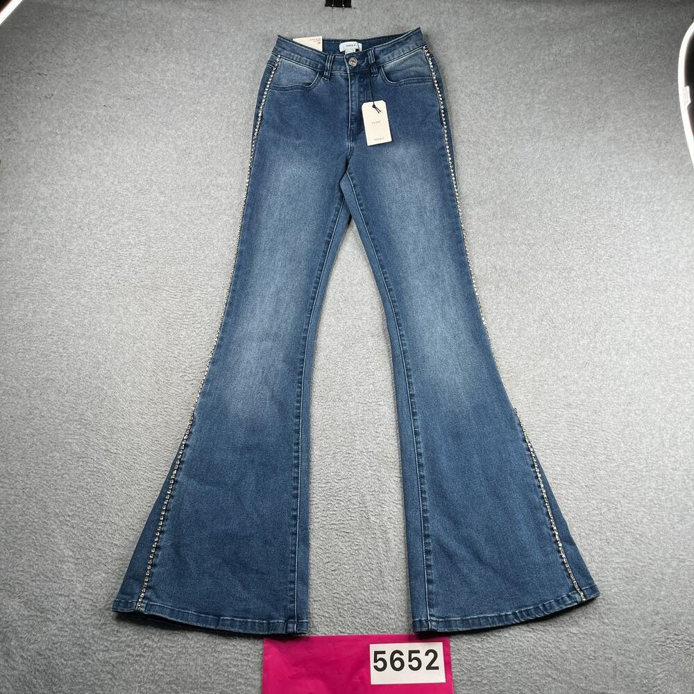 Forever 21 Flare Leg Denim Jeans High Rise Slim Fit Blue Rhinestones NEW 24